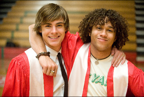 Still of Corbin Bleu and Zac Efron in High School Musical 3: Senior Year (2008)