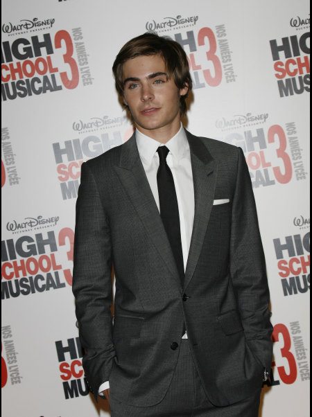 Zac Efron at event of High School Musical 3: Senior Year (2008)