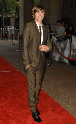 Zac Efron at event of Me and Orson Welles (2008)