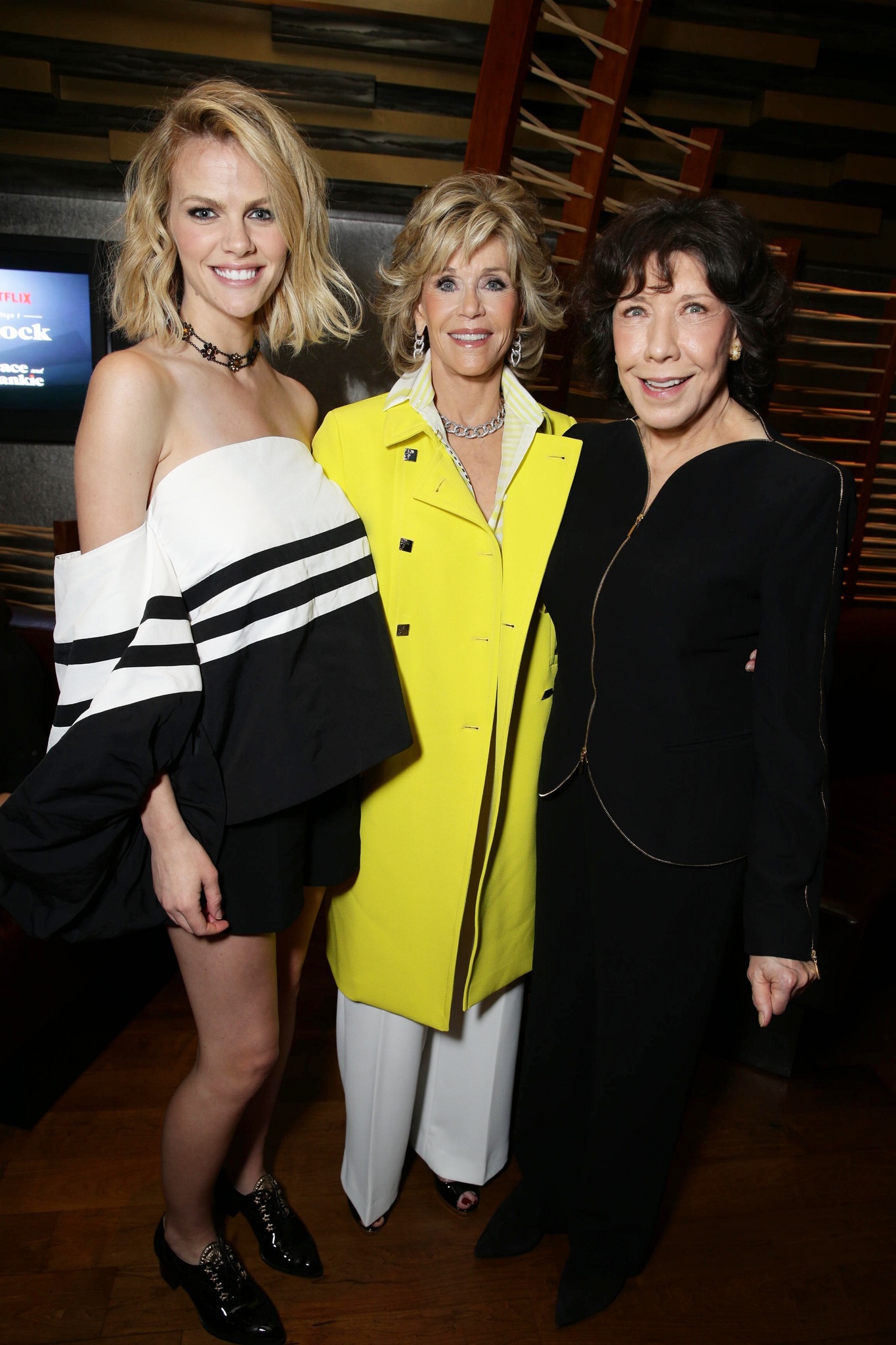 Jane Fonda, Lily Tomlin and Brooklyn Decker at event of Grace and Frankie (2015)