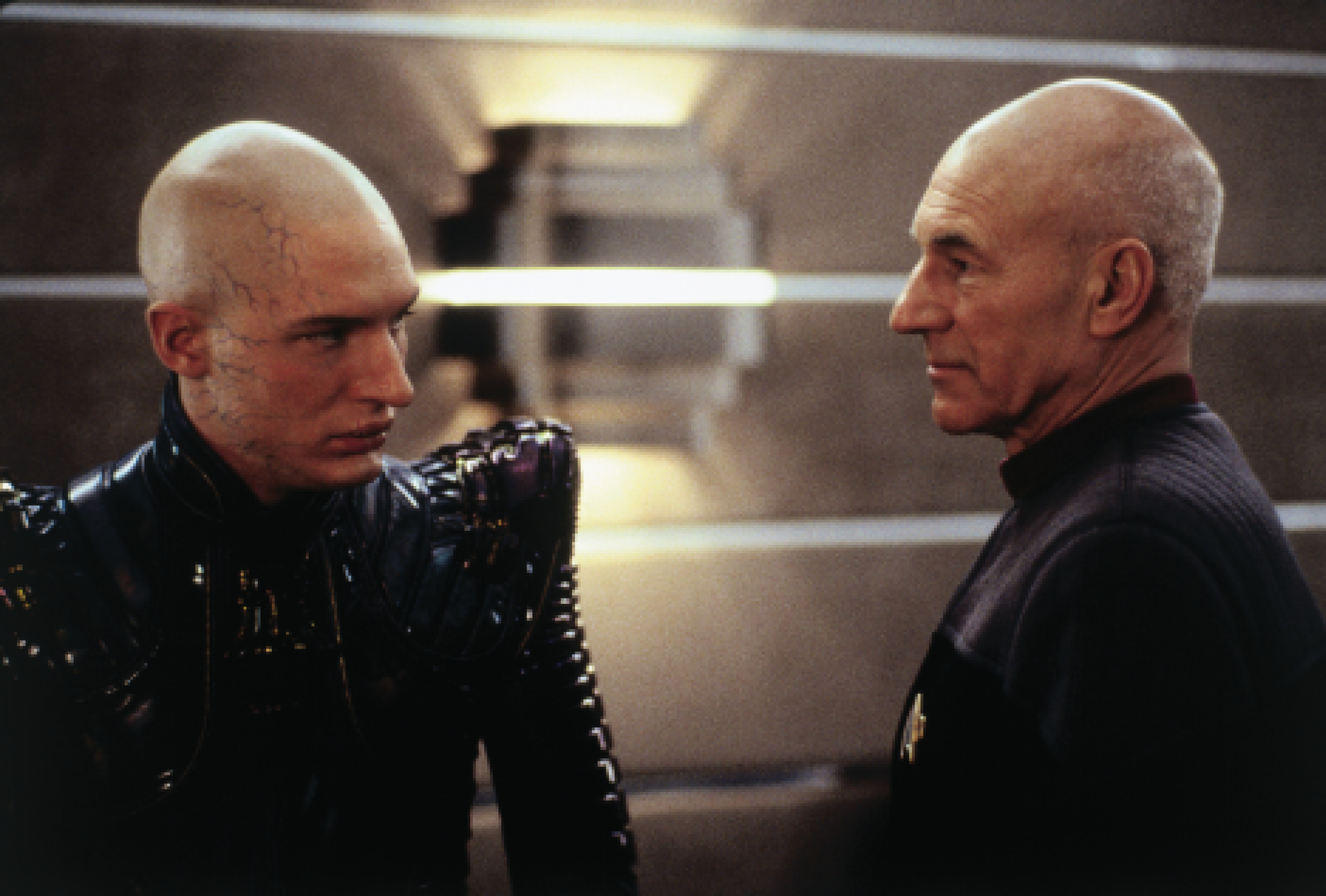 Still of Patrick Stewart and Tom Hardy in Star Trek: Nemesis (2002)