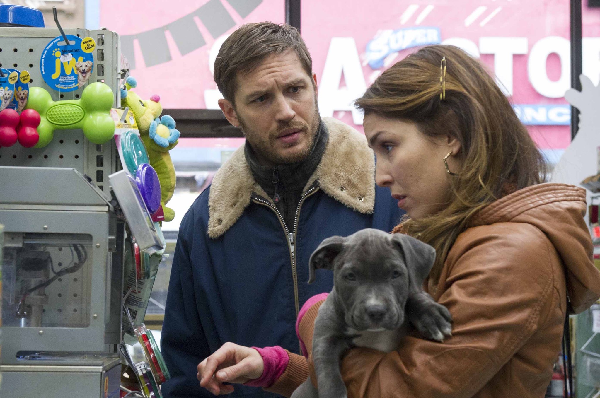 Still of Tom Hardy and Noomi Rapace in The Drop (2014)