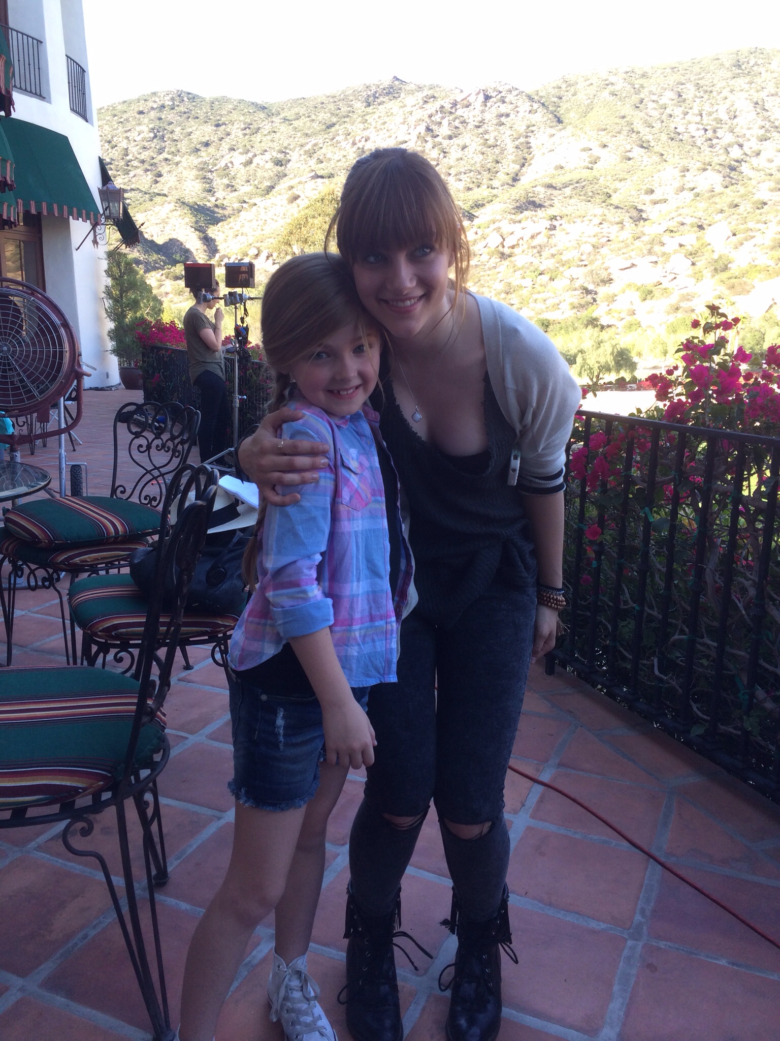 Isabella and Aubrey Peeples on the set of Jem and the Holograms