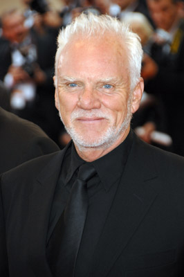 Malcolm McDowell at event of We Own the Night (2007)