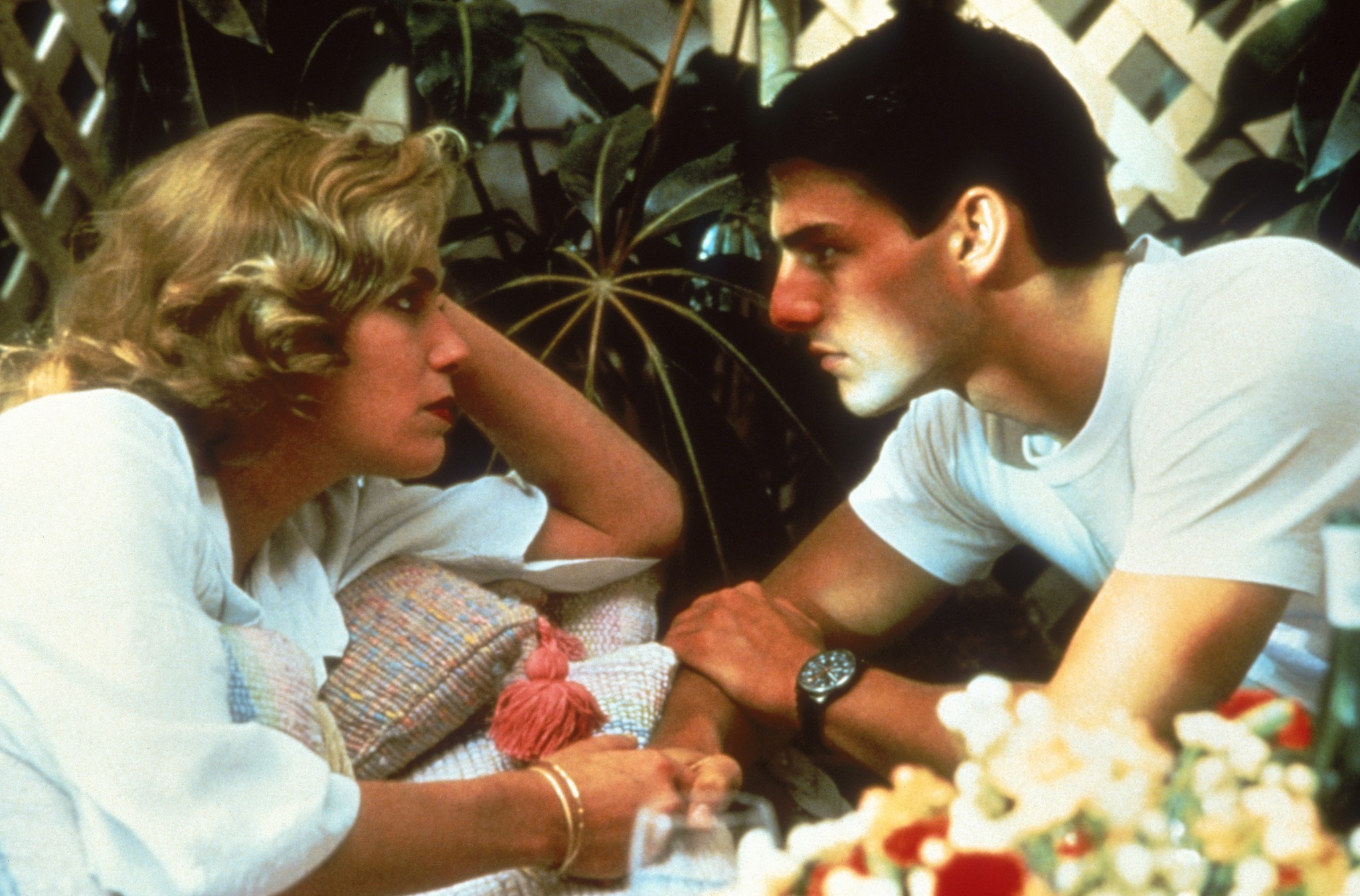 Still of Tom Cruise and Kelly McGillis in Top Gun (1986)