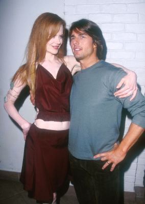 Tom Cruise and Nicole Kidman at event of Eyes Wide Shut (1999)