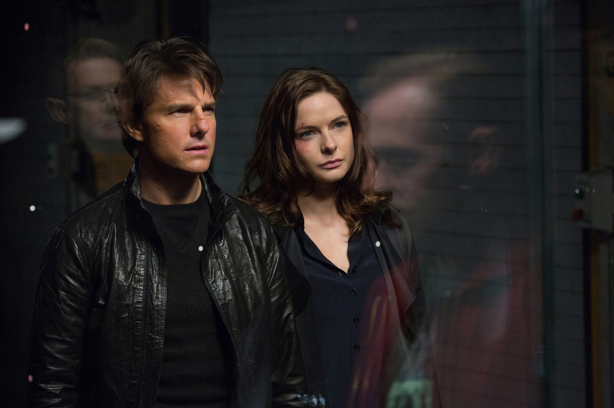 Still of Tom Cruise and Rebecca Ferguson in Neimanoma misija: slaptoji tauta (2015)