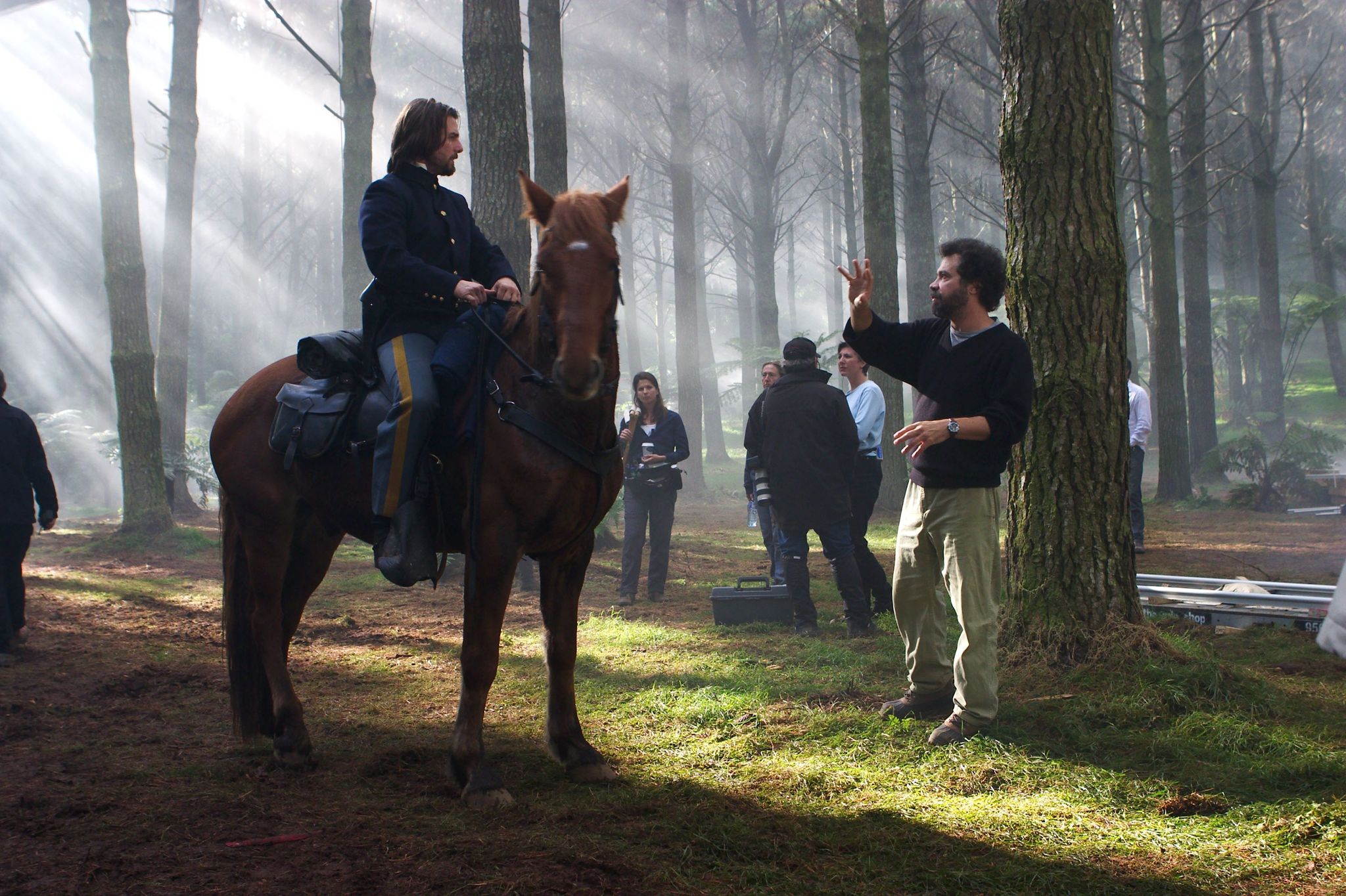 Still of Tom Cruise and Edward Zwick in The Last Samurai (2003)