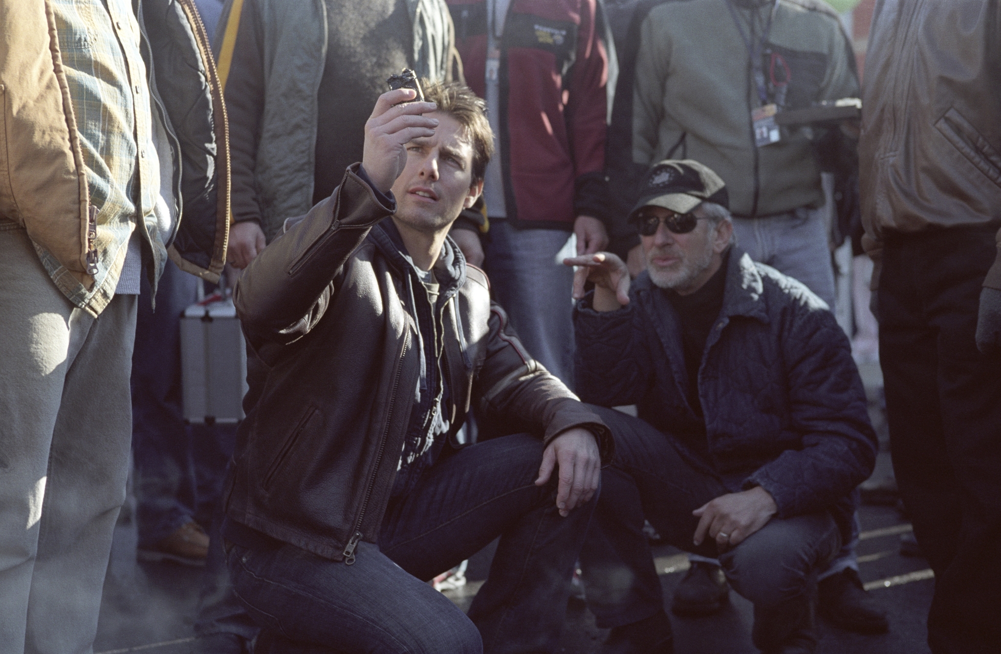 Still of Tom Cruise and Steven Spielberg in Pasauliu karas (2005)