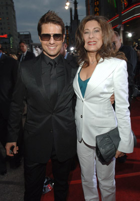 Tom Cruise and Paula Wagner at event of Mission: Impossible III (2006)