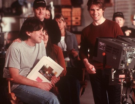 Tom Cruise and Cameron Crowe in Vanilinis dangus (2001)