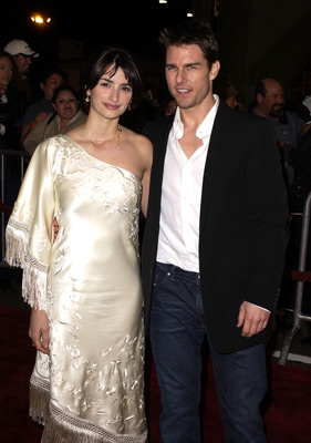 Tom Cruise and Penélope Cruz at event of Vanilinis dangus (2001)