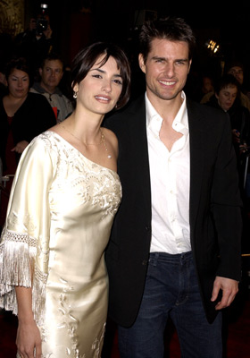 Tom Cruise and Penélope Cruz at event of Vanilinis dangus (2001)