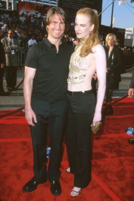 Tom Cruise and Nicole Kidman at event of Mission: Impossible II (2000)