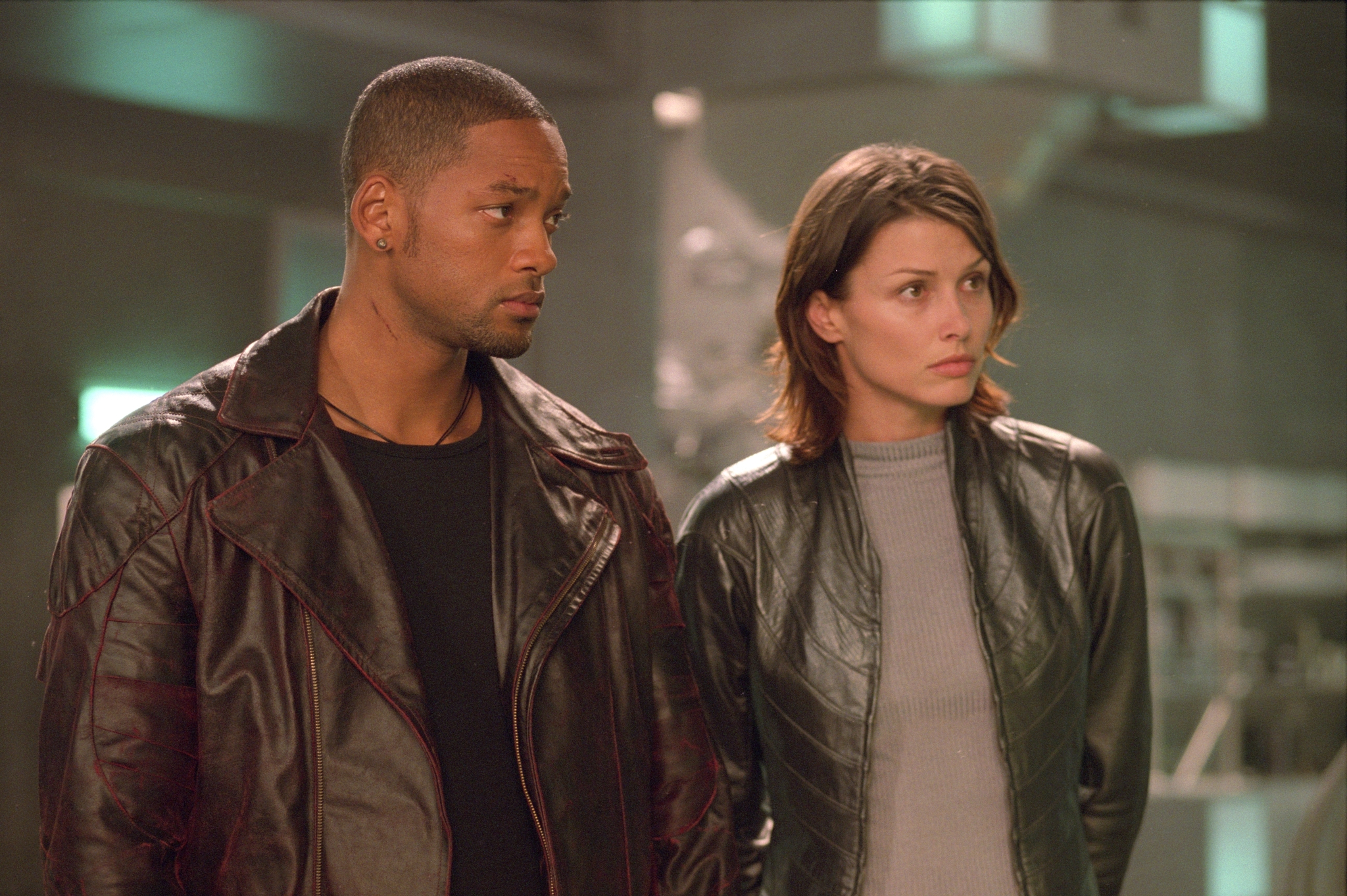 Still of Will Smith and Bridget Moynahan in I, Robot (2004)