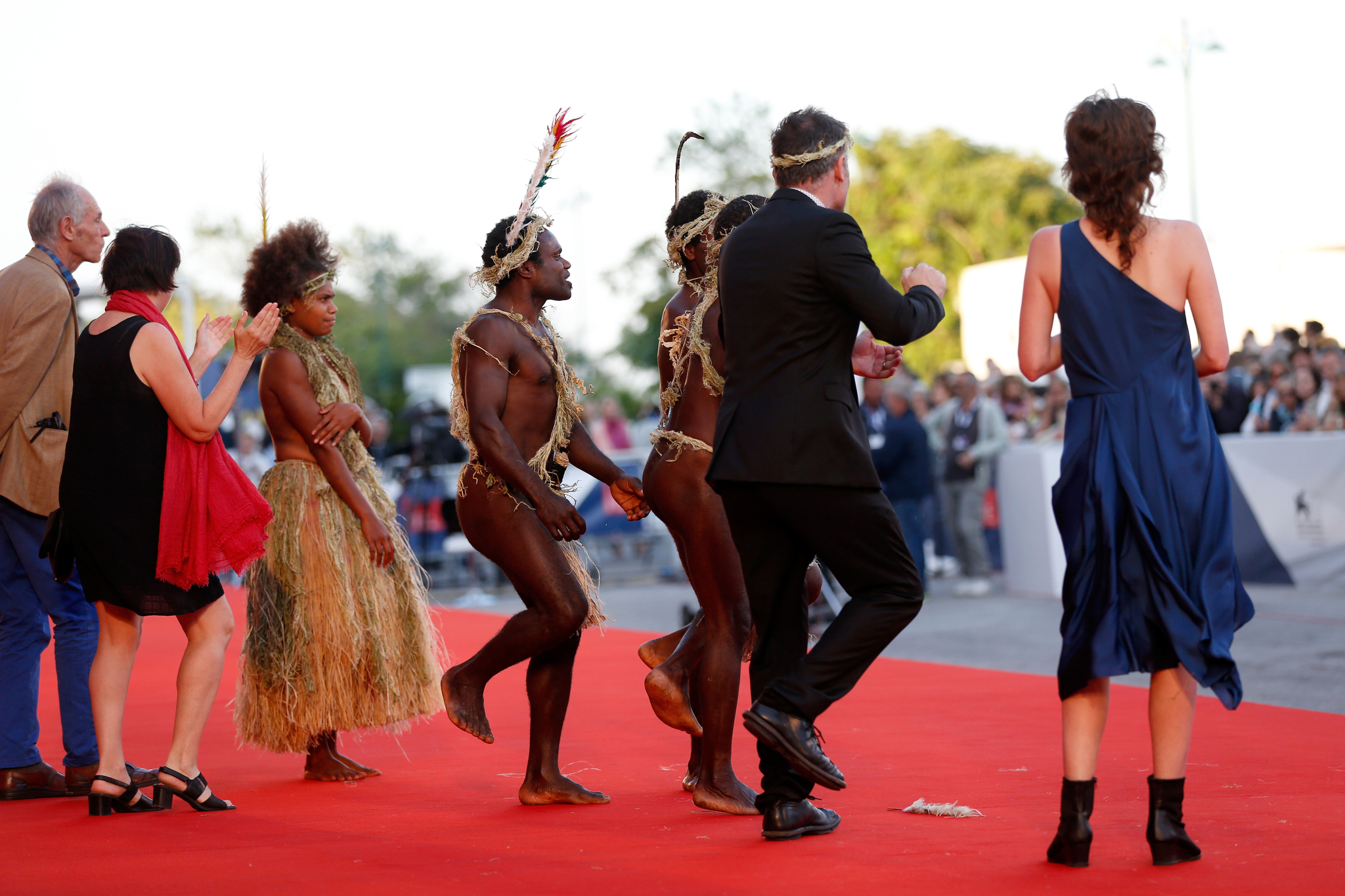 Bentley Dean, The Cast and Martin Butler at event of Tanna (2015)