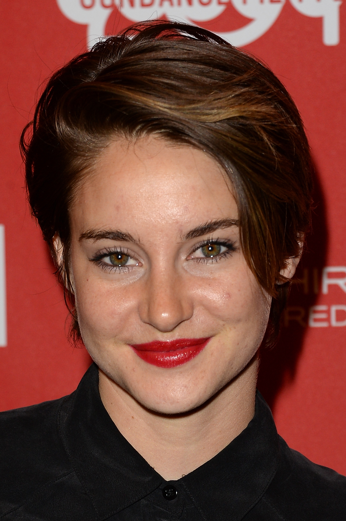 Shailene Woodley at event of White Bird in a Blizzard (2014)