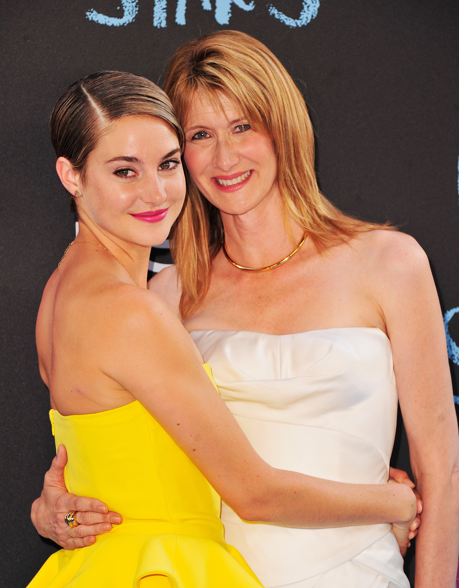 Laura Dern and Shailene Woodley at event of Del musu likimo ir zvaigzdes kaltos (2014)