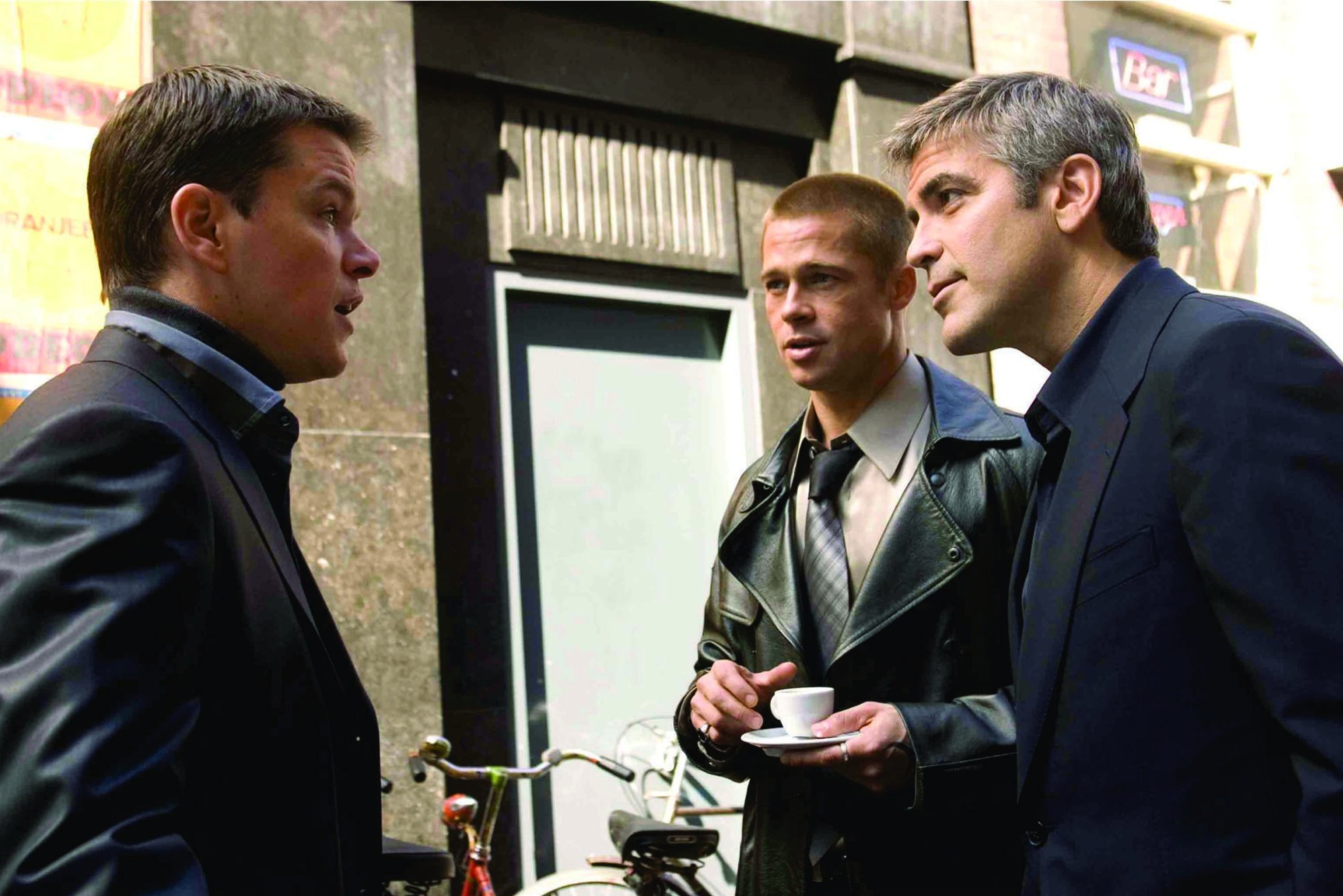Still of Brad Pitt, George Clooney and Matt Damon in Ocean's Twelve (2004)
