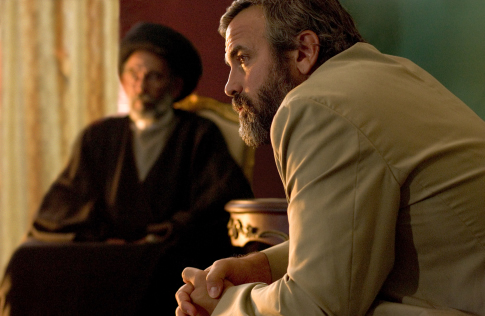 Still of George Clooney in Syriana (2005)