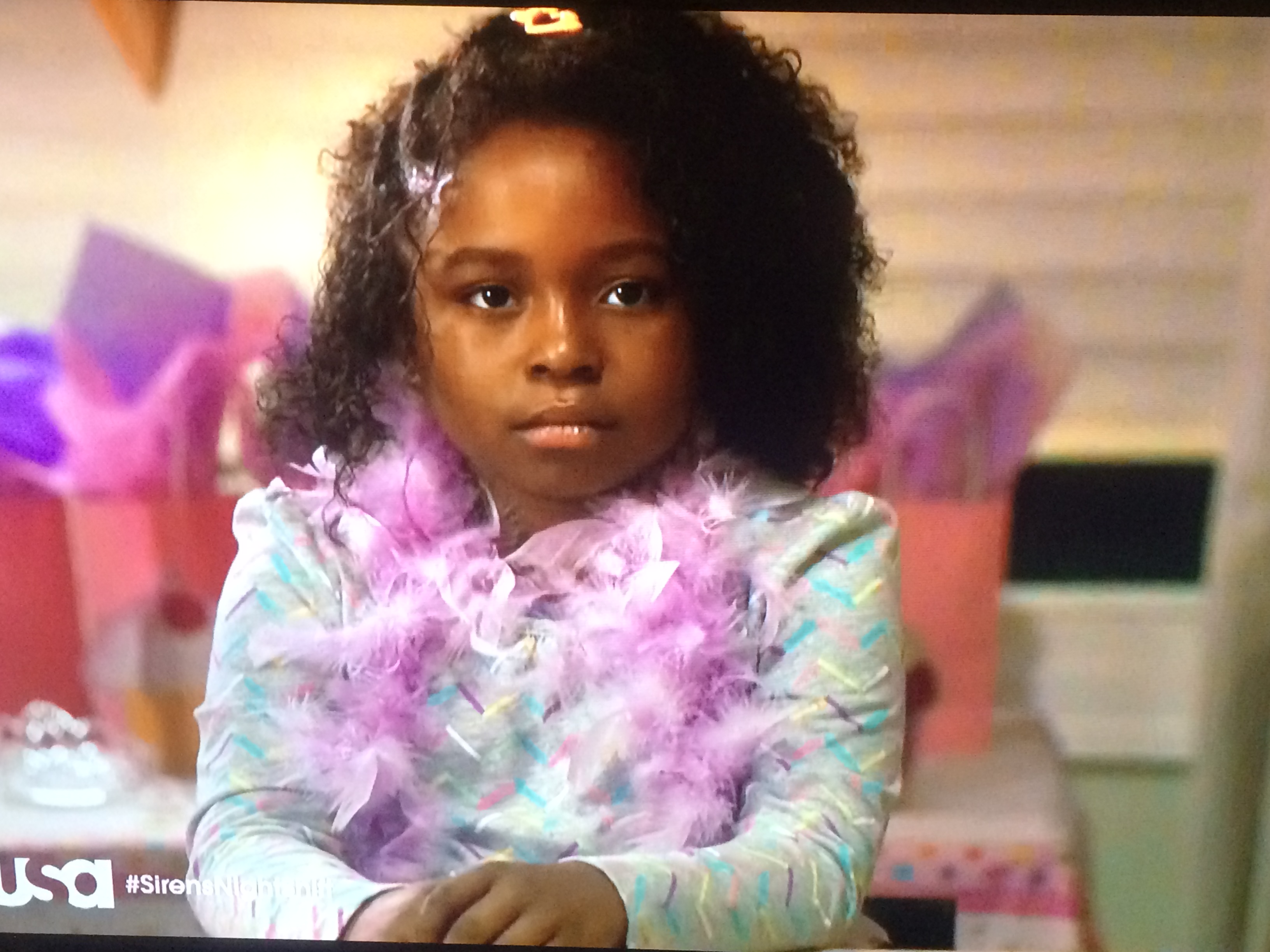 McKenzie as 'ZOE' Sirens USA Network!