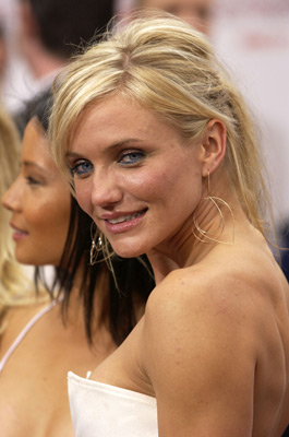Cameron Diaz at event of Charlie's Angels: Full Throttle (2003)