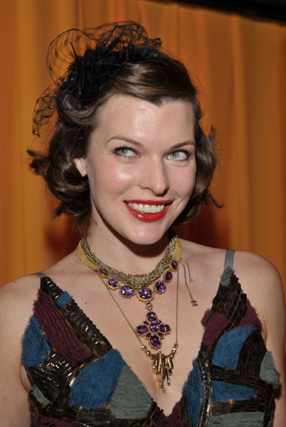 Milla Jovovich at event of The 82nd Annual Academy Awards (2010)