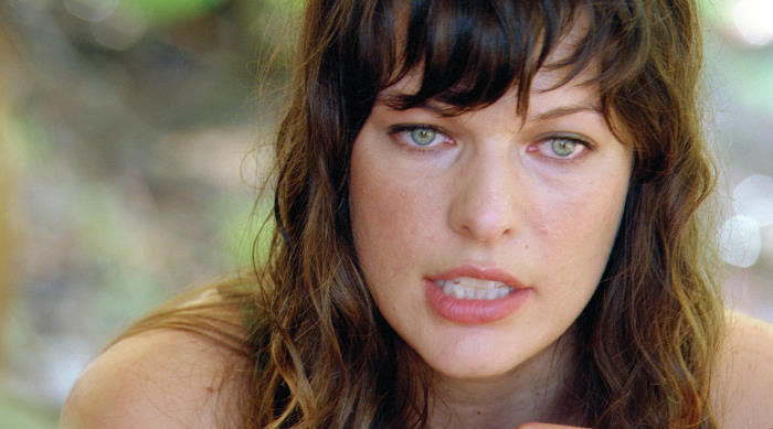 Still of Milla Jovovich in A Perfect Getaway (2009)