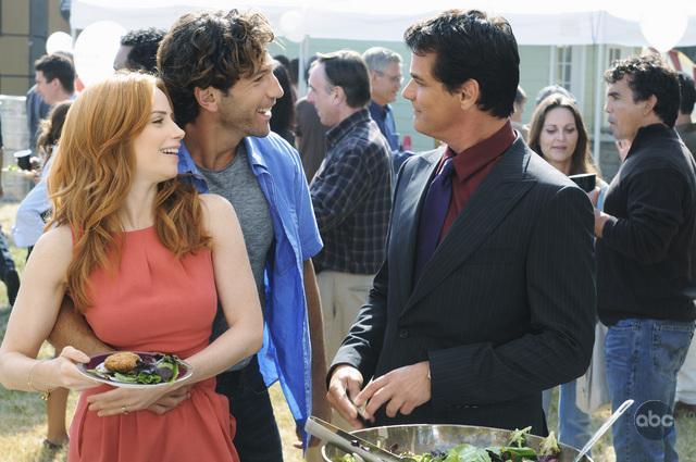 Still of Paul Gross, Jaime Ray Newman and Jon Bernthal in Istvyko raganos (2009)