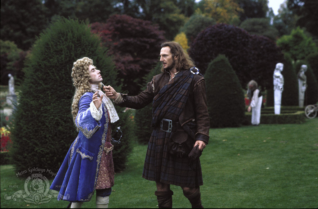 Still of Liam Neeson and Tim Roth in Rob Roy (1995)
