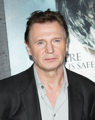 Liam Neeson at event of Haris Poteris ir mirties relikvijos. 1 dalis (2010)