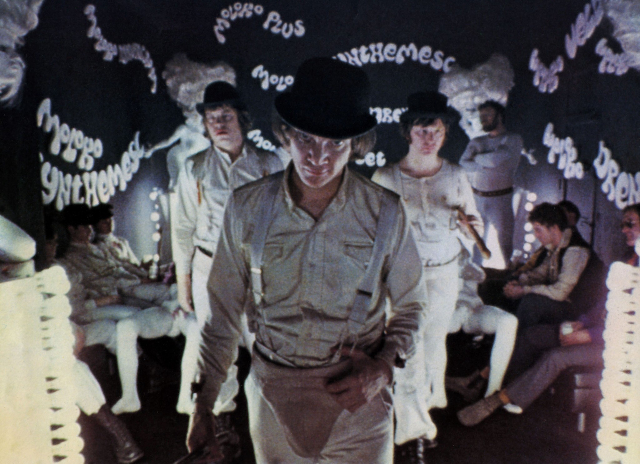 Still of Malcolm McDowell, Warren Clarke and James Marcus in Prisukamas apelsinas (1971)