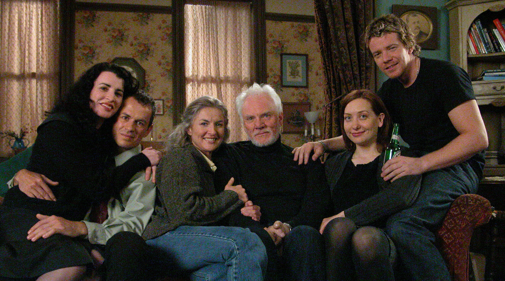 Still of Malcolm McDowell, Max Beesley, Jonny Rees, Heather Juergensen, Susan Lynch and Olivia Tracey in Red Roses and Petrol (2003)