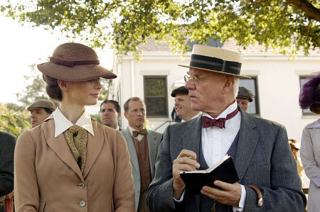 Still of Malcolm McDowell in Bobby Jones: Stroke of Genius (2004)