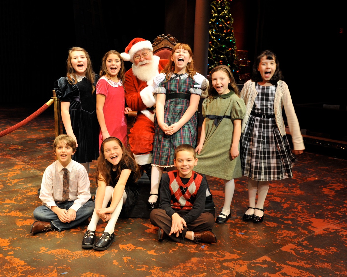 MIracle on 34th Street Westchester Broadway Theatre