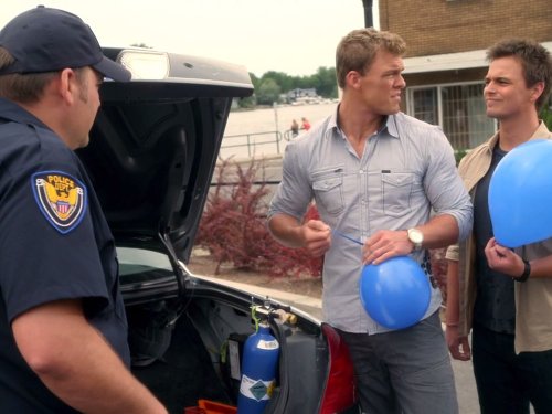 Still of Darin Brooks and Alan Ritchson in Blue Mountain State (2010)