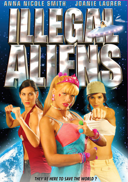 Anna Nicole Smith, Gladise Jiminez and Lenise Sorén in Illegal Aliens (2007)