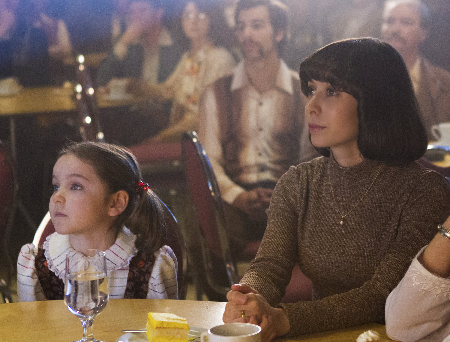 Still of Cristin Milioti and Raven Stewart in Fargo (2014)