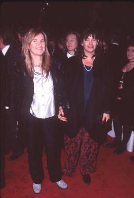 Julie Cypher and Melissa Etheridge at event of Evita (1996)