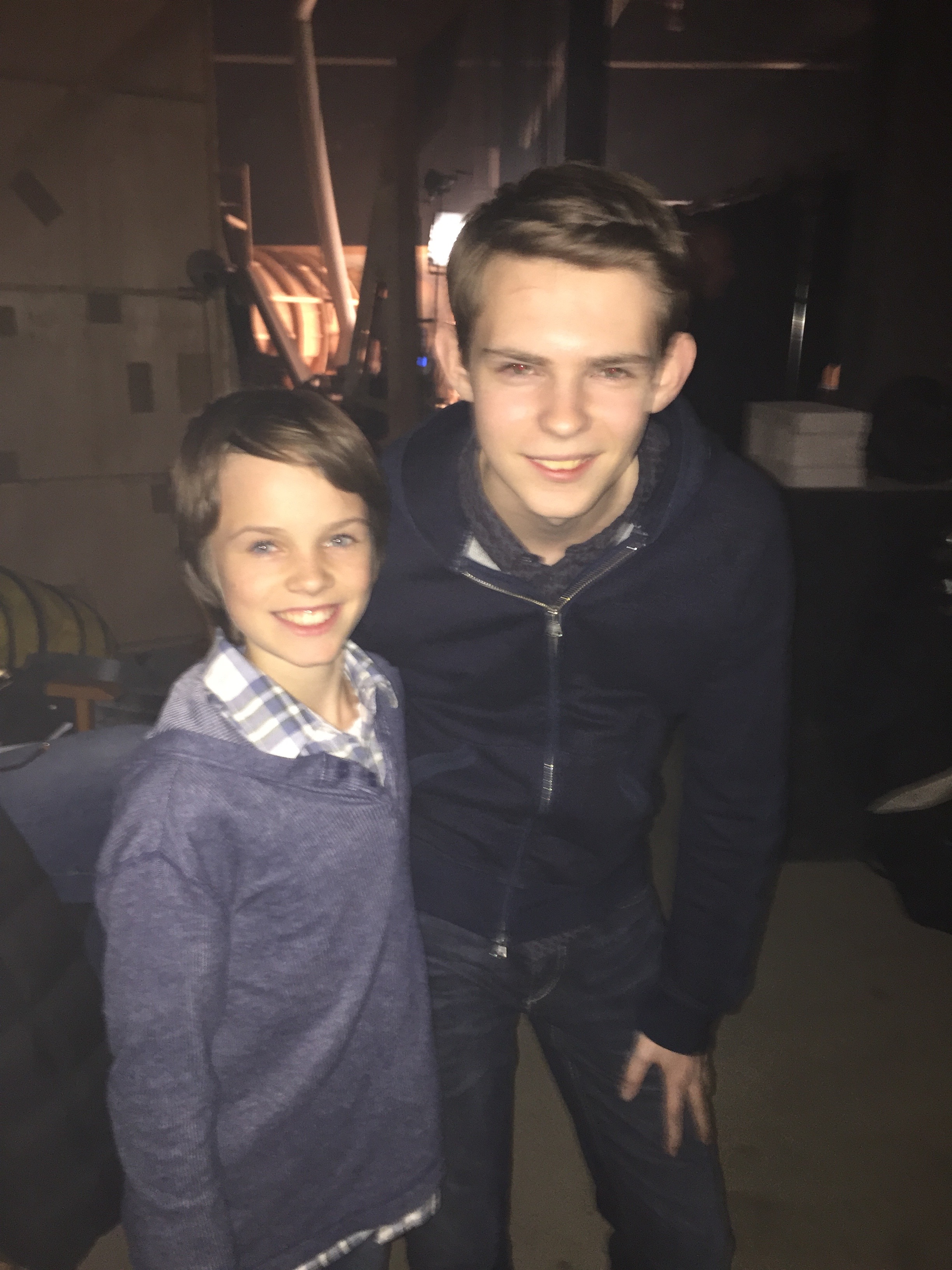 With Robbie Kay on the set of Heroes Reborn 2016. Tommy and young Tommy.