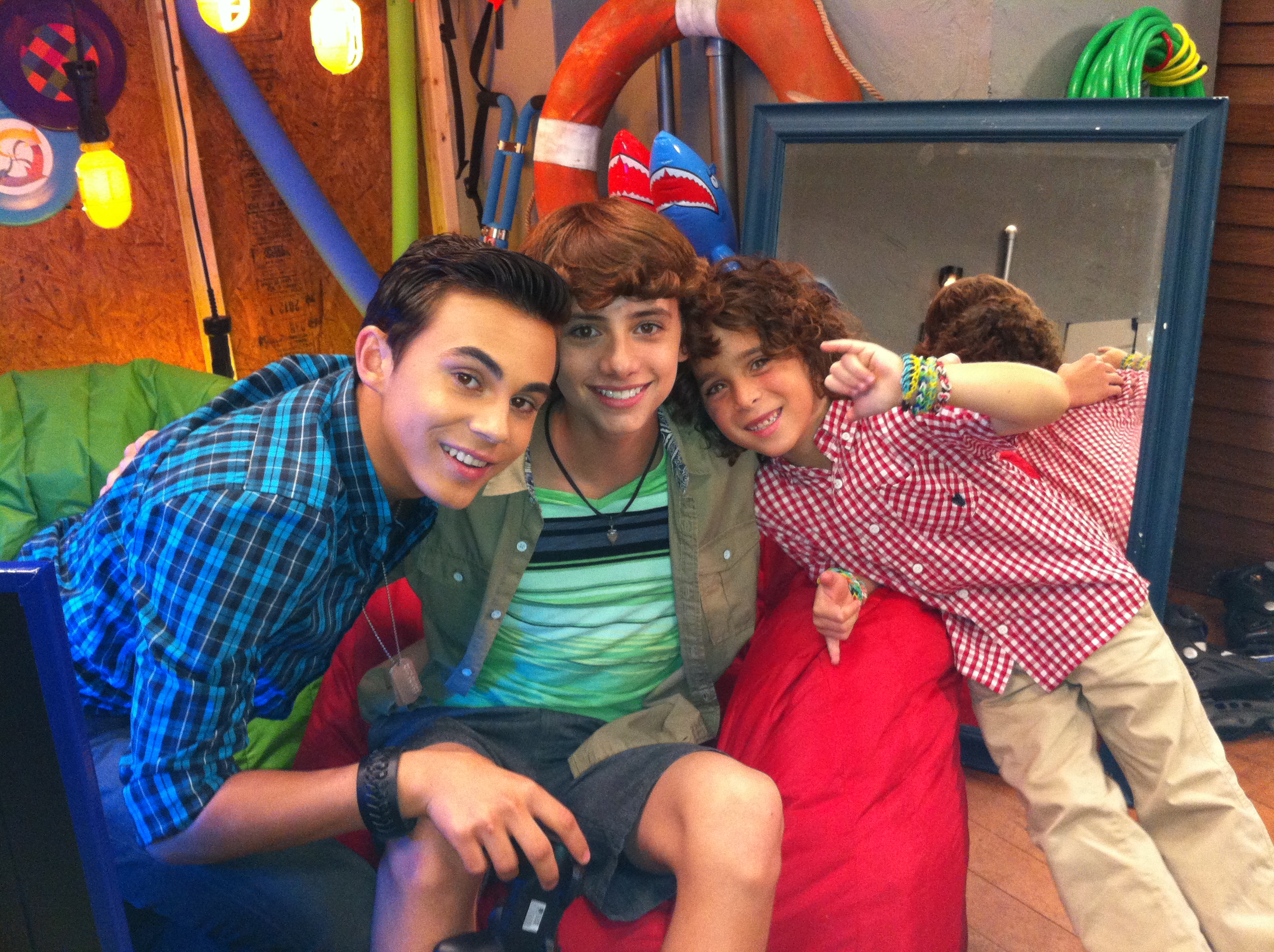 Jason, Mavrick Moreno and Tyler Alvarez on the Nickelodeon set.