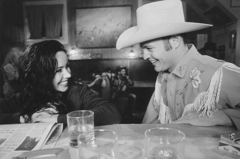 Still of Janeane Garofalo and Vince Vaughn in Clay Pigeons (1998)