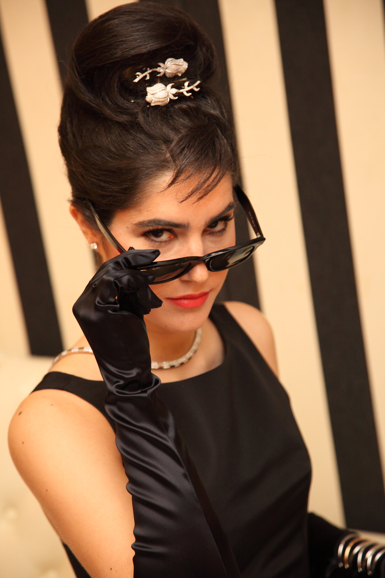 Natalia ÁLvarez (as Holly Golightly)