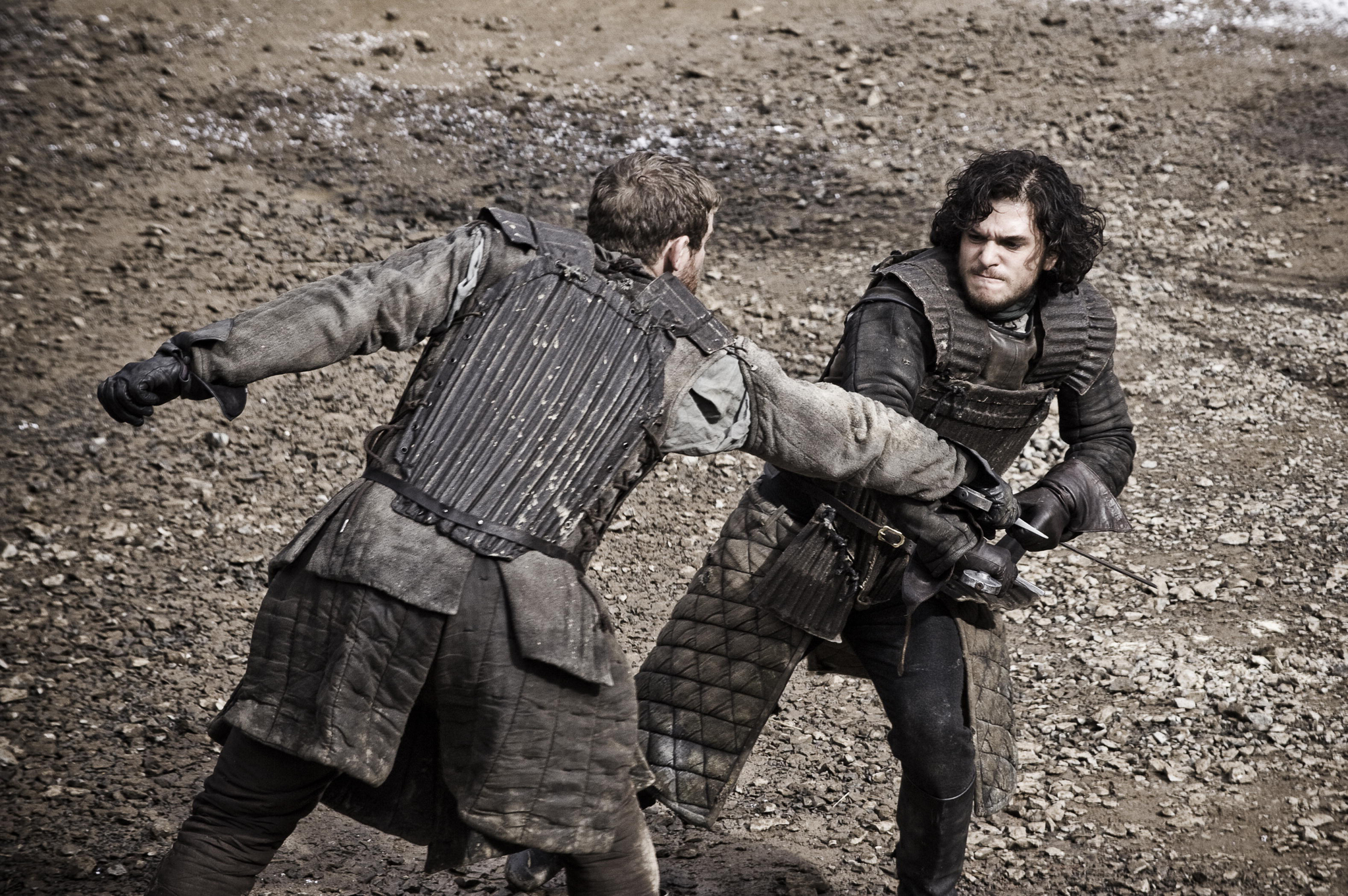 Still of Kit Harington and Mark Stanley in Sostu karai (2011)