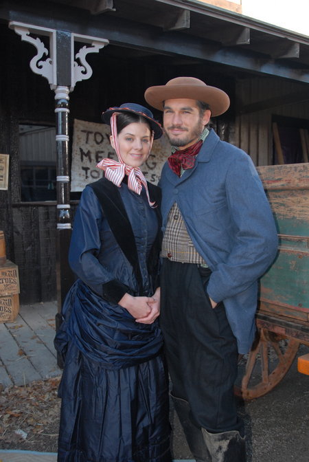 Behind the Scenes - Kera O'Bryon as Mrs. Sorrells and Jordan Engle as Cole Sorrells in Ghost Town 