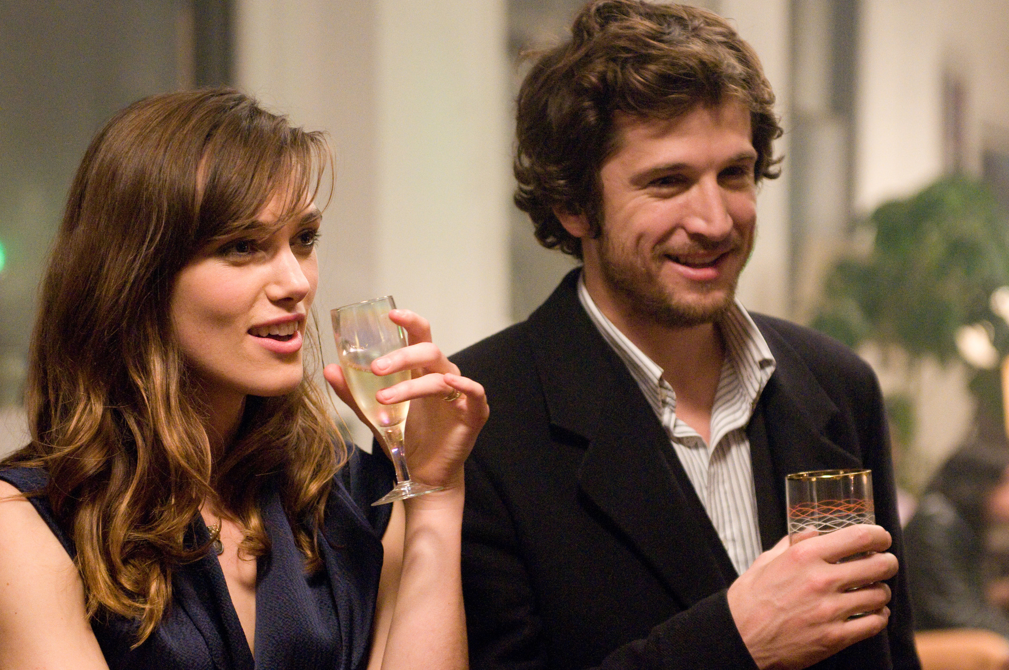 Still of Guillaume Canet and Keira Knightley in Paskutine naktis (2010)