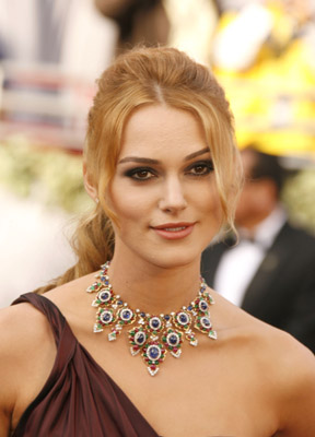 Keira Knightley at event of The 78th Annual Academy Awards (2006)