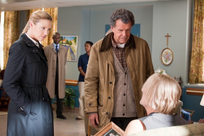 Still of John Noble and Anna Torv in Ties riba (2008)