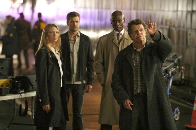 Still of Joshua Jackson, John Noble, Lance Reddick and Anna Torv in Ties riba (2008)