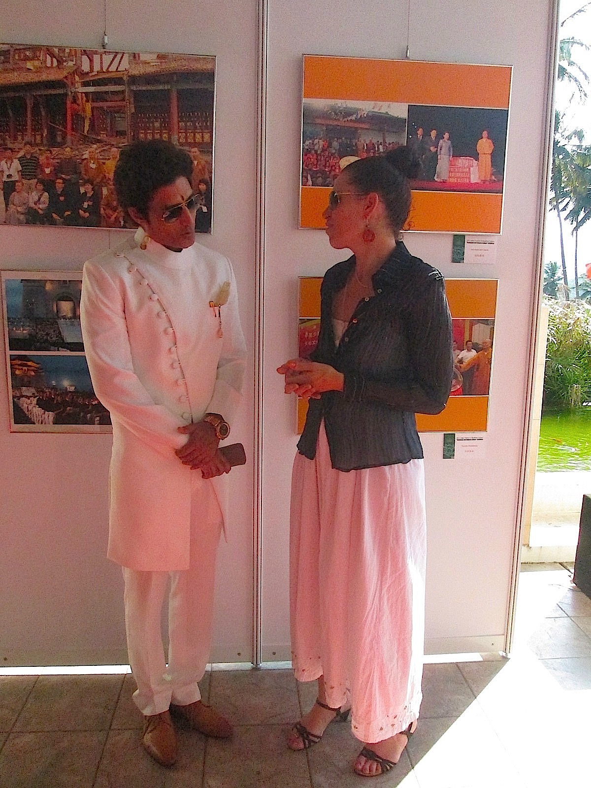 Mira Arad with Indian actor of Siddhartha at the Asian Buddhist Culture Conference in Kandy, Sri Lanka